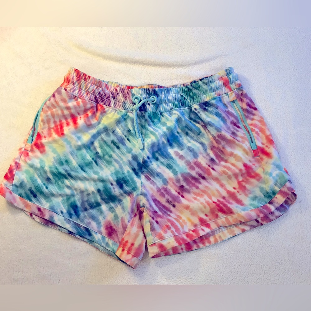 Girls athletic shorts